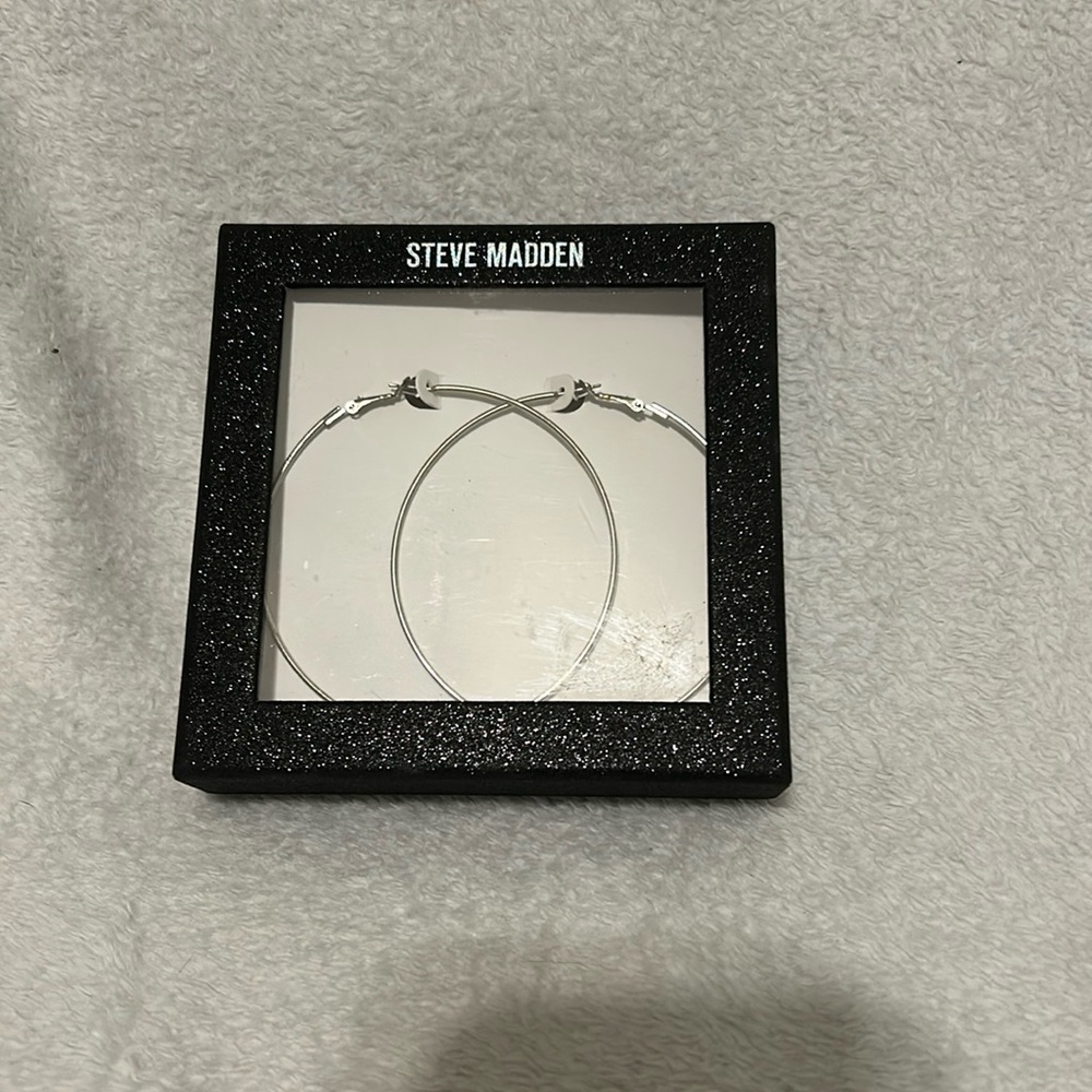 NWT Steve Madden Hoop Earrings